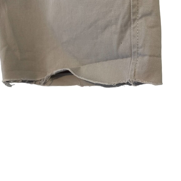 Abercrombie & Fitch Grey Chino  Shorts (DIY Cutoffs) 4S 27W Pre-owned - Picture 3 of 9